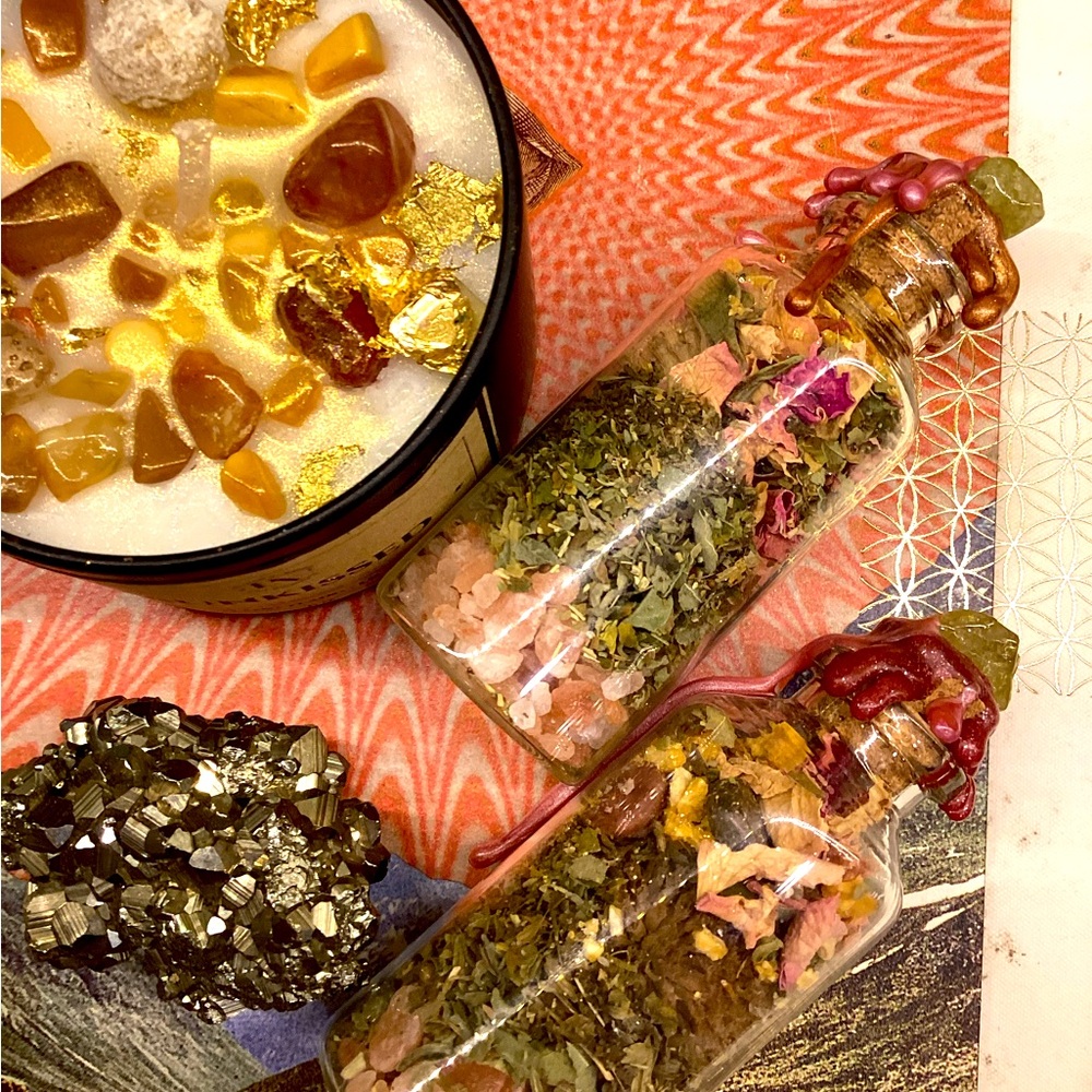 Autumn abundance intention jar with herbs and crystals handmade 🌼🌻🌞🌝✨